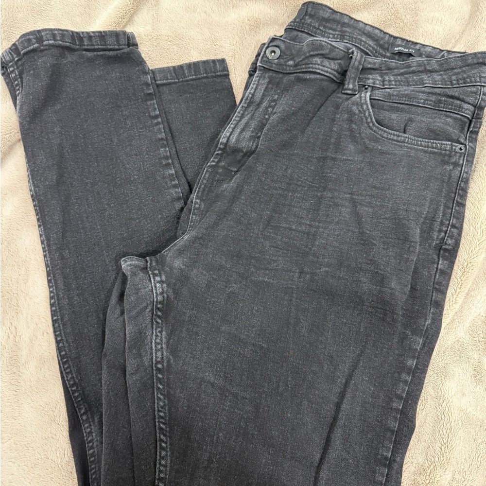 Keneth Cole Dark Wash Denim Skinny Jeans